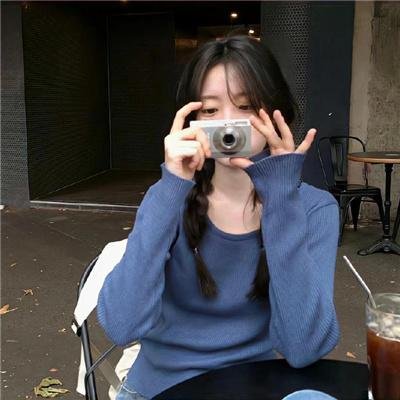 5个吓鬼的少年